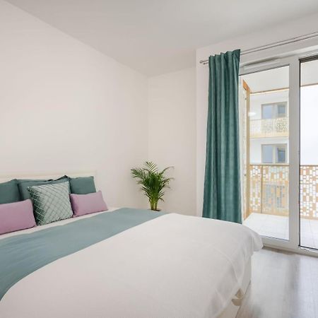 Comfort Court Apartment - Free Parking, Balcony Budapest Bagian luar foto